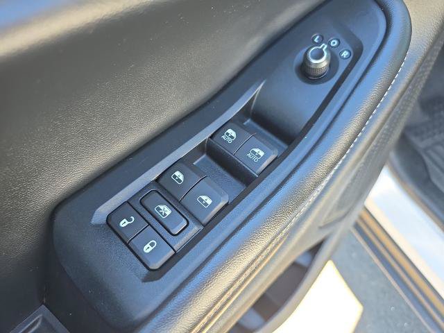 Used 2023 Jeep Grand Cherokee Limited AWD/4WD image 21