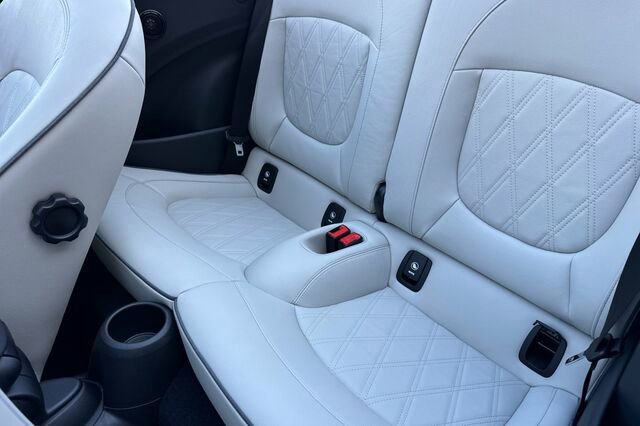 Used 2020 MINI Cooper S image 10