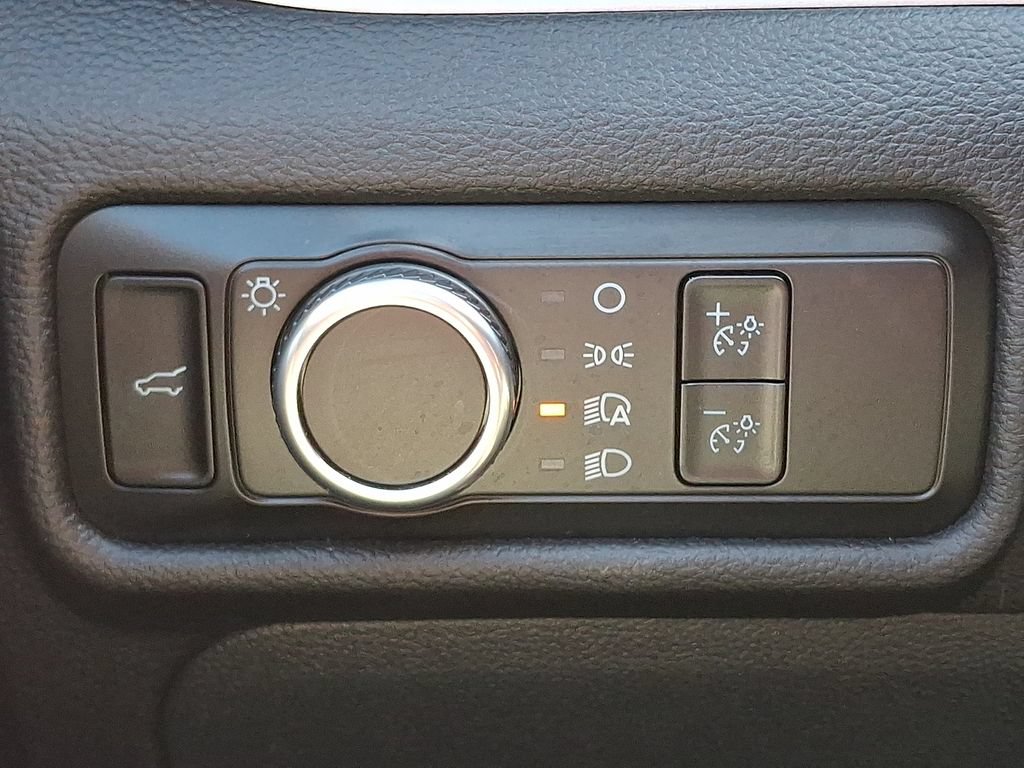 Certified 2023 Ford Explorer XLT AWD/4WD image 26