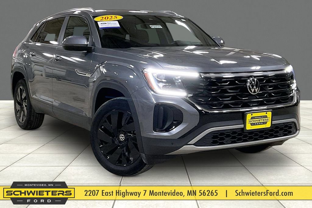 Used 2025 Volkswagen Atlas Cross Sport SE image 5