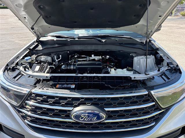 Certified 2022 Ford Explorer XLT w/ Class IV Trailer Tow Package RWD image 31