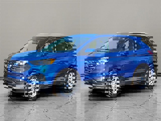 Certified 2022 Ford Edge SEL w/ Convenience Package image 3