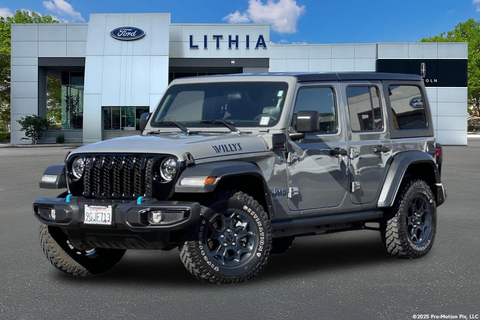 Used 2023 Jeep Wrangler Unlimited w/ 8.4" Radio Group