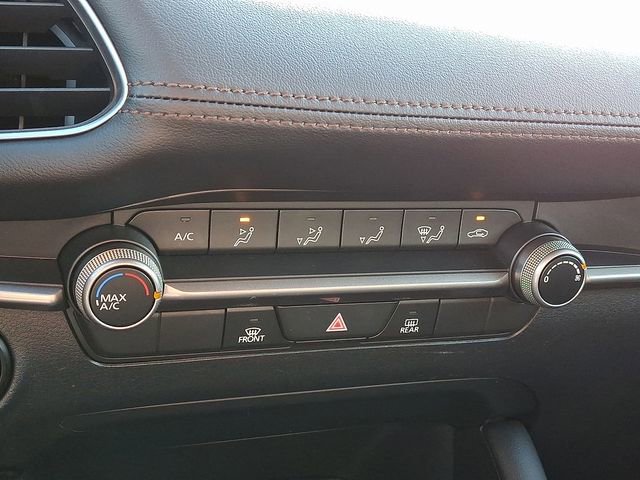 Used 2022 MAZDA MAZDA3 s image 15