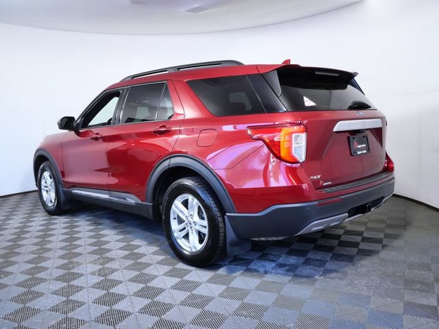 Certified 2020 Ford Explorer XLT w/ Equipment Group 202A AWD/4WD image 6