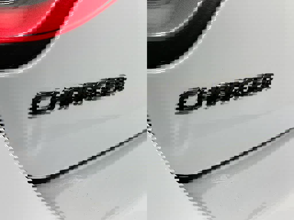 Used 2022 Dodge Charger R/T w/ Blacktop Package image 11