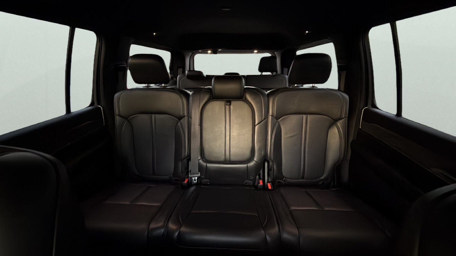 Used 2024 Jeep Wagoneer Series II w/ Flexible Seating Group RWD image 25