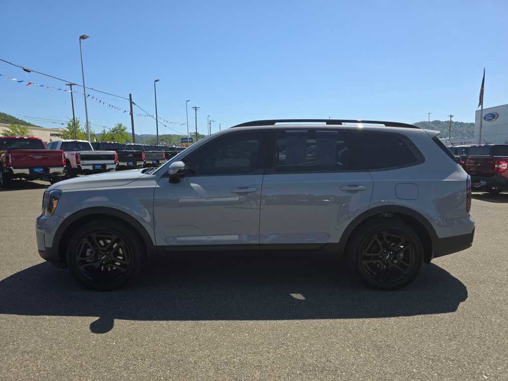 Used 2024 Kia Telluride SX X-Line AWD/4WD image 2