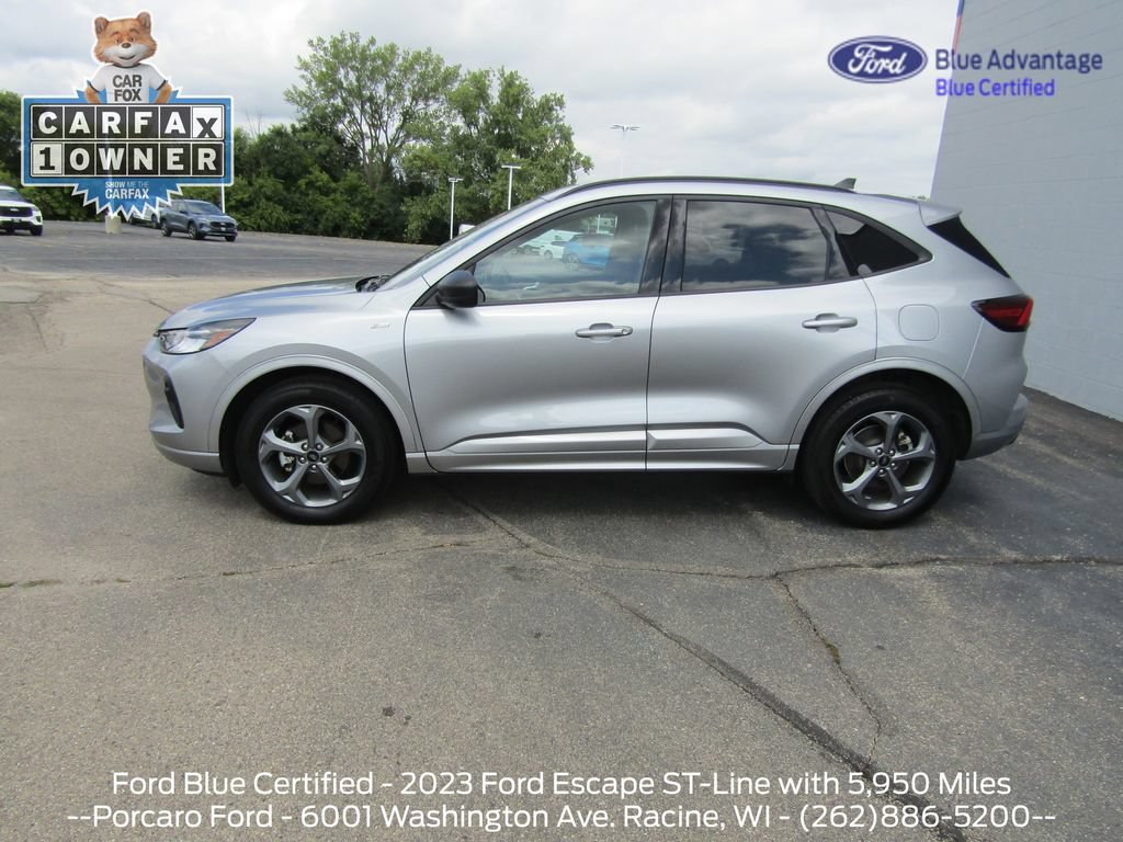 Certified 2023 Ford Escape ST-Line w/ Tech Pack #1 AWD/4WD image 2