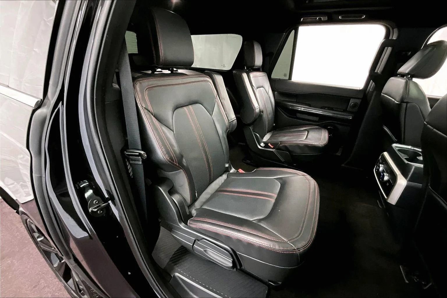 Certified 2022 Ford Expedition Max Limited image 26