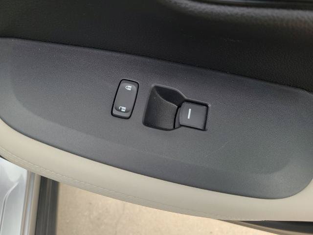 Used 2024 Honda HR-V LX image 9