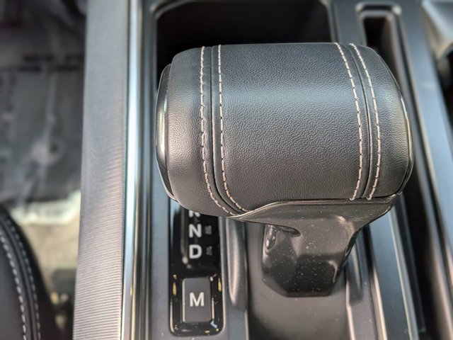 Certified 2023 Ford F150 Platinum w/ Equipment Group 701A High image 27