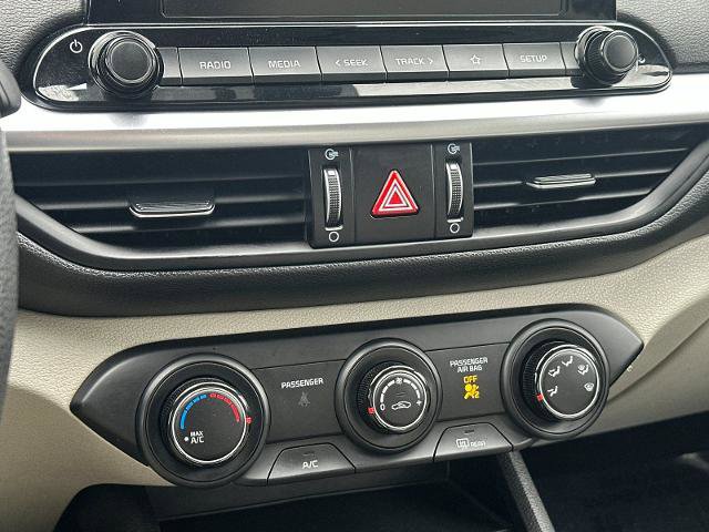 Used 2023 Kia Forte LXS image 18