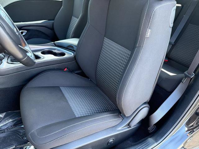 Used 2022 Dodge Challenger R/T w/ Blacktop Package RWD image 17