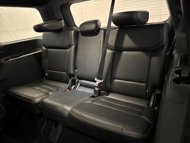 Certified 2025 Ford Expedition Platinum w/ Stealth Performance Package image 37