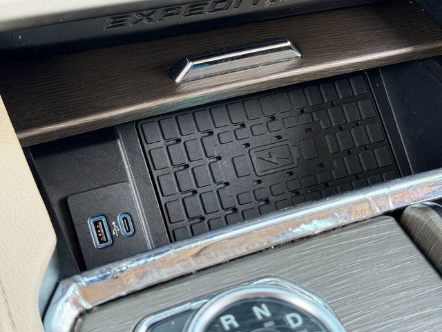 Certified 2023 Ford Expedition Limited AWD/4WD image 22