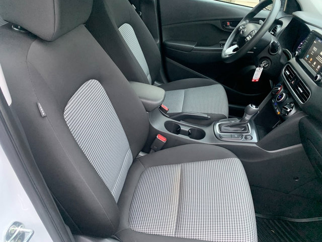 Used 2019 Hyundai Kona SE AWD/4WD image 10