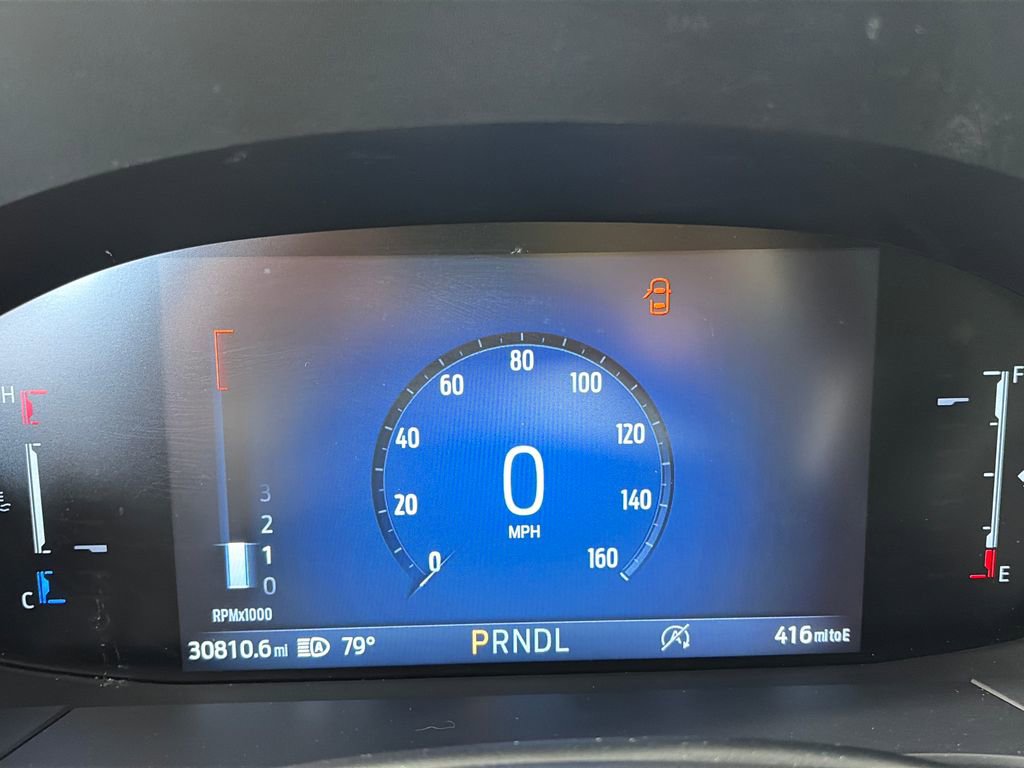Certified 2025 Ford Escape ST-Line Select AWD/4WD image 13