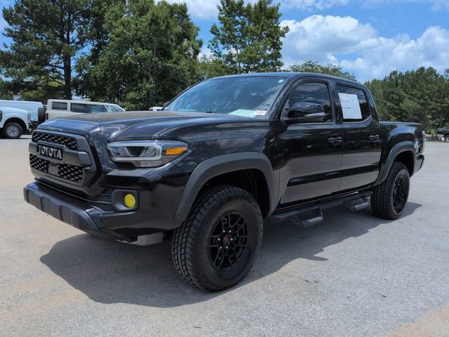 Used 2020 Toyota Tacoma TRD Off-Road w/ TRD Premium Off Road Package AWD/4WD image 8