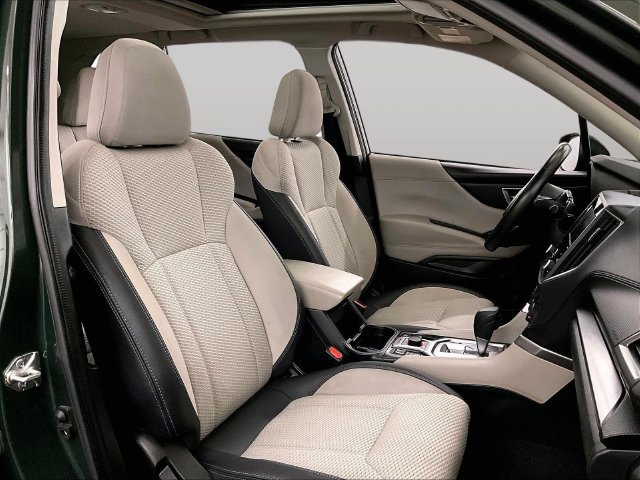 Used 2023 Subaru Forester Premium AWD/4WD image 7