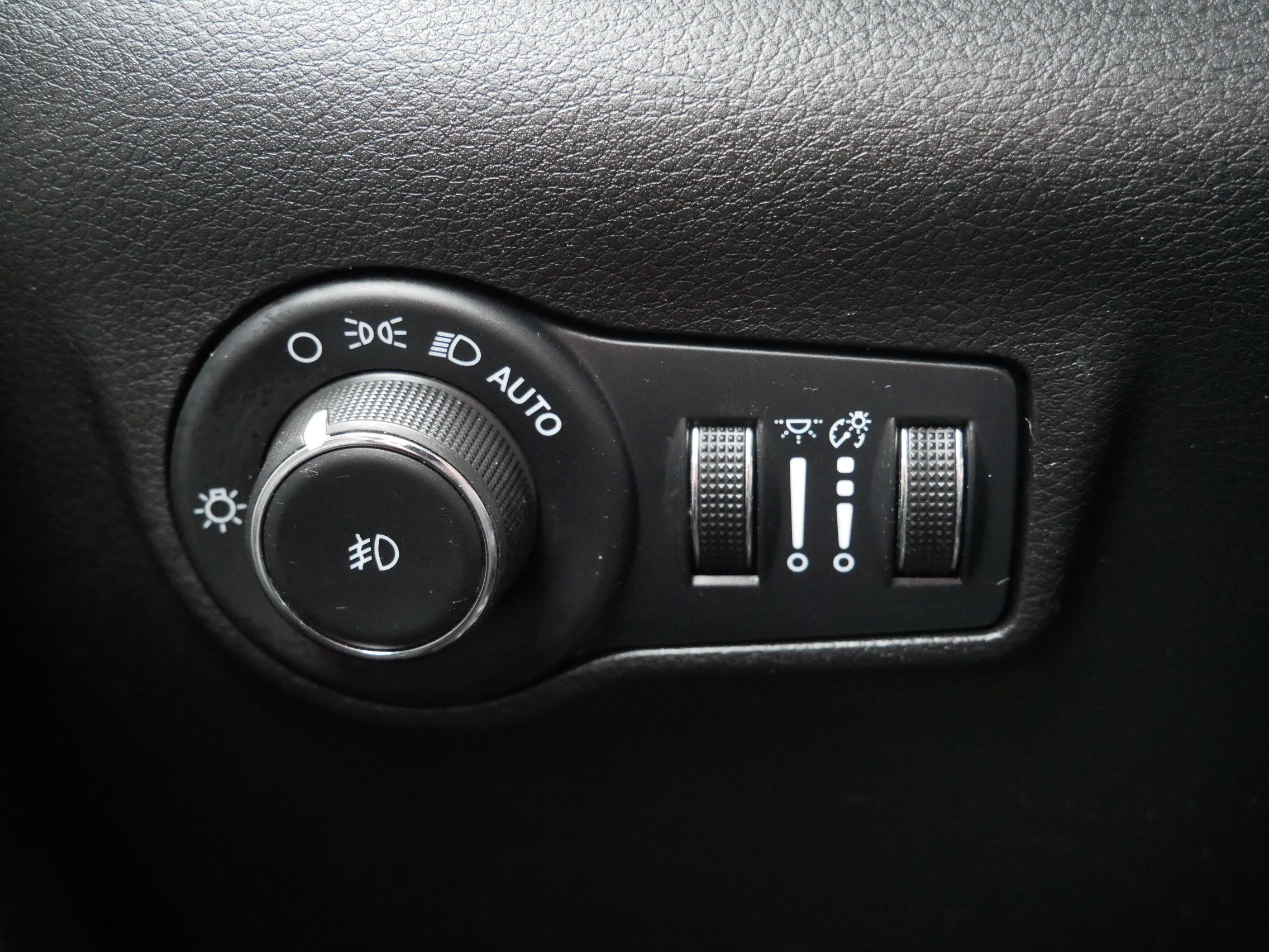 Used 2024 Jeep Compass Limited AWD/4WD image 26