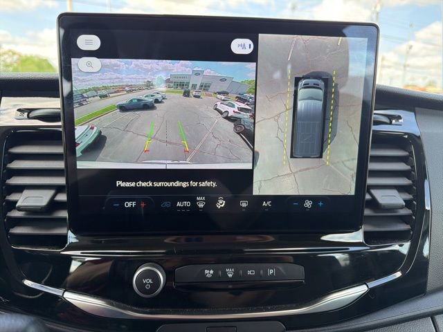 Certified 2023 Ford Transit 350 XLT RWD image 21