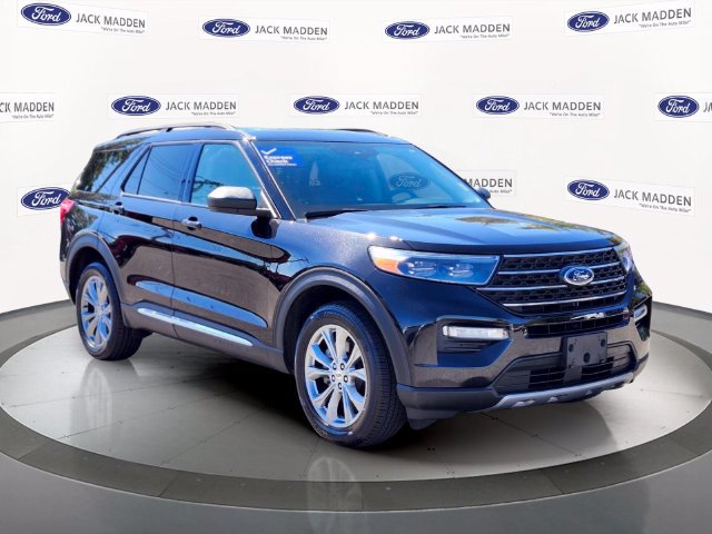 Certified 2023 Ford Explorer XLT w/ Equipment Group 202A AWD/4WD image 7