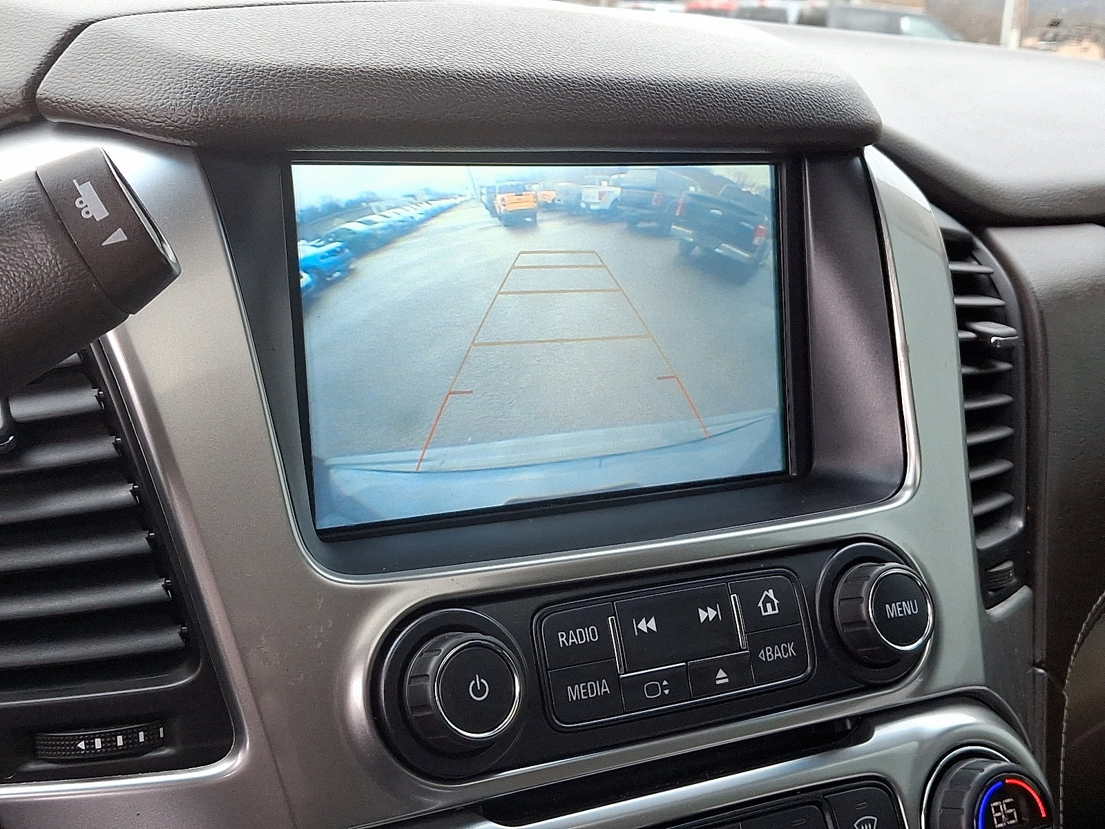 Used 2020 Chevrolet Tahoe LT image 24