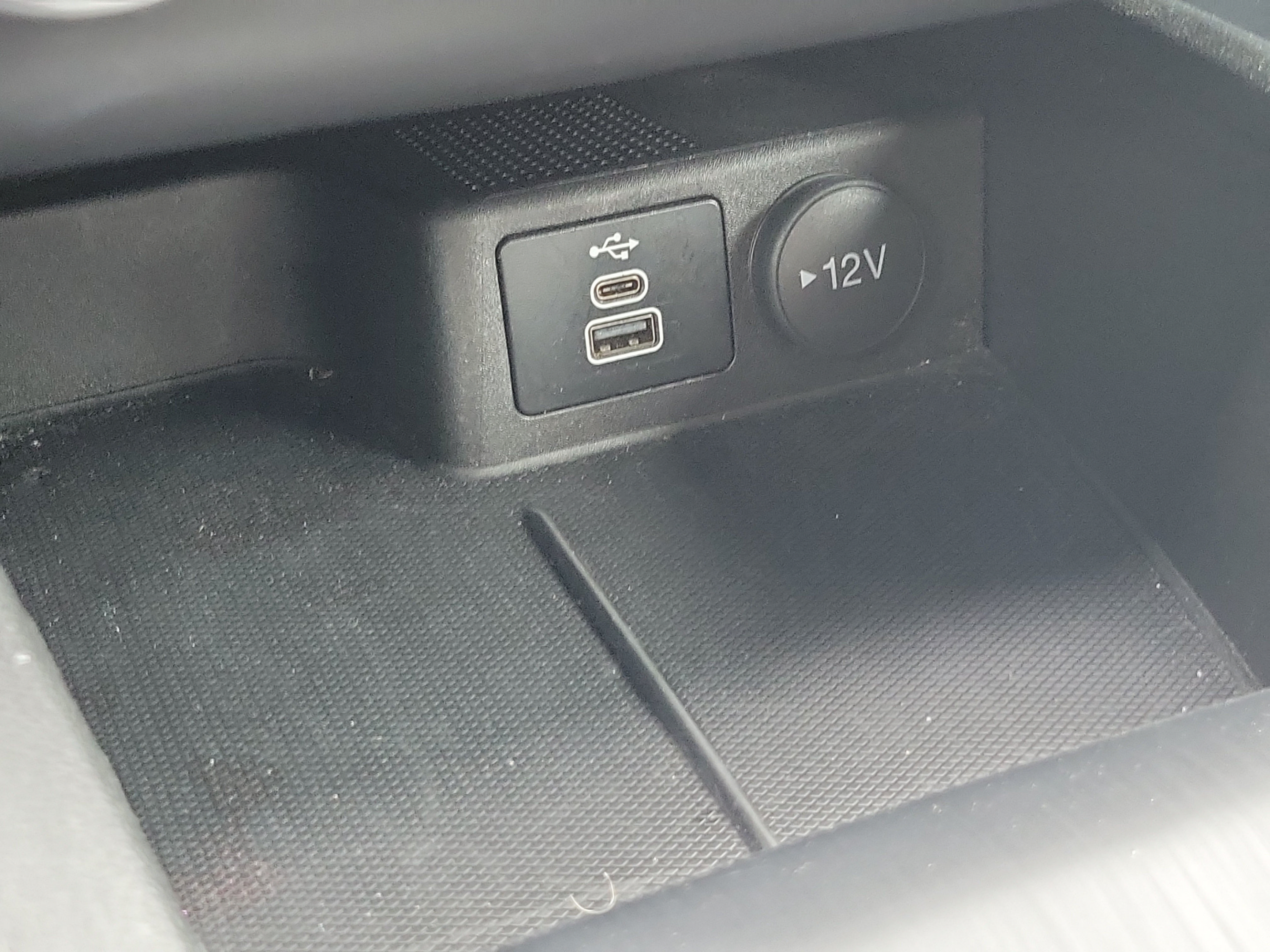 Certified 2024 Ford Escape Active AWD/4WD image 28