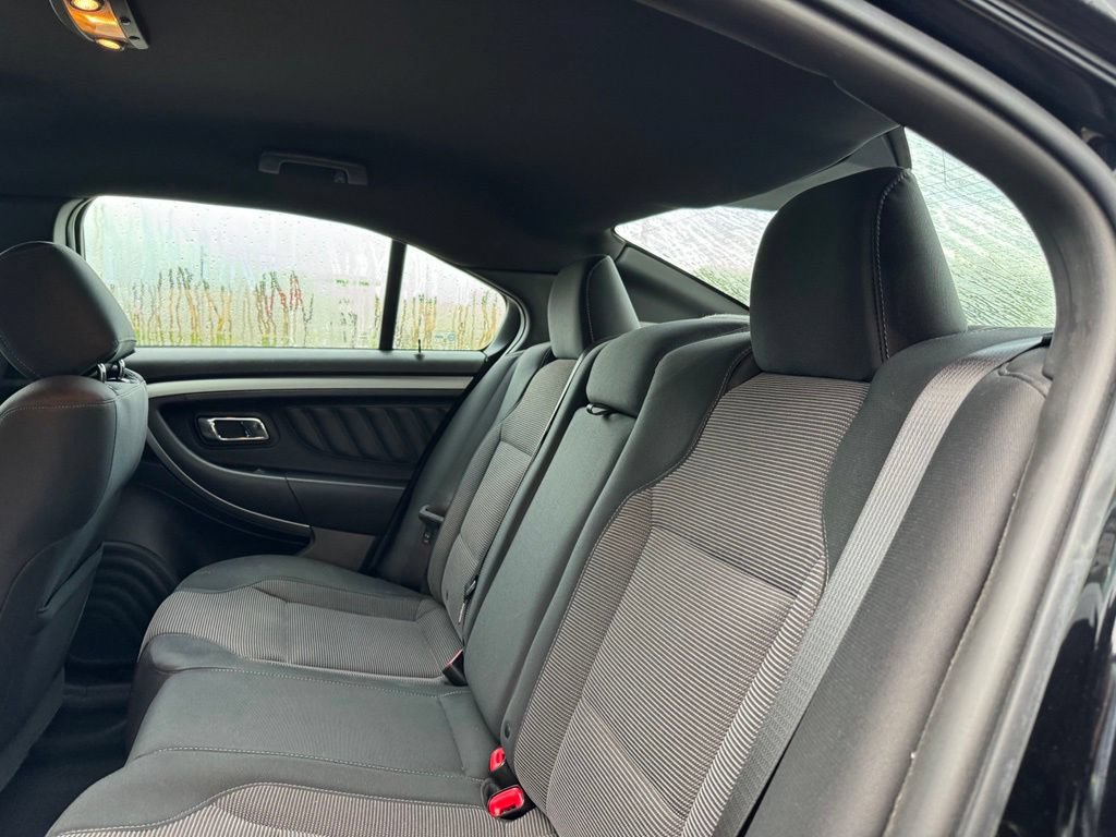 Certified 2018 Ford Taurus SEL AWD/4WD image 12