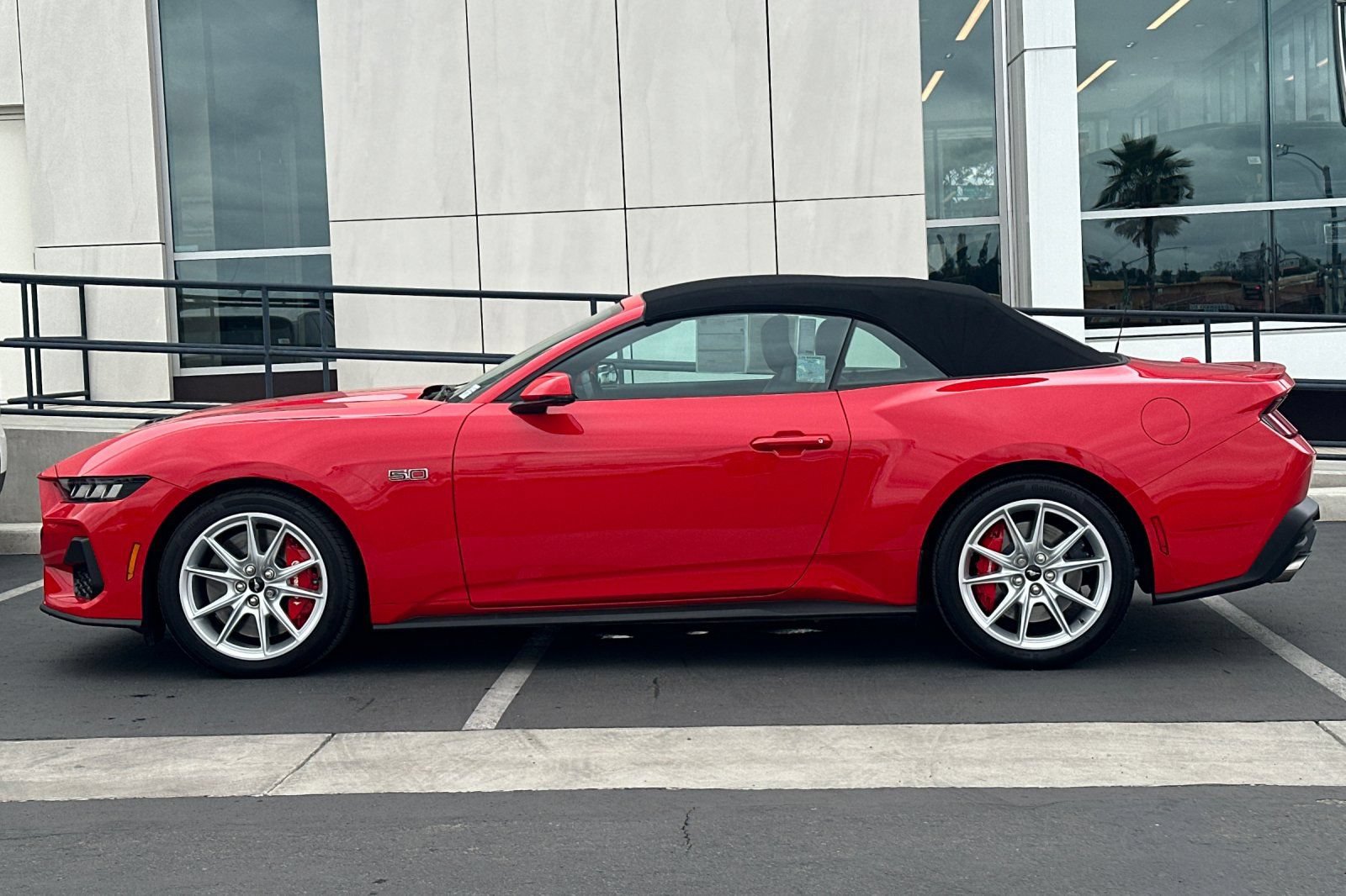 Certified 2025 Ford Mustang GT Premium RWD image 6