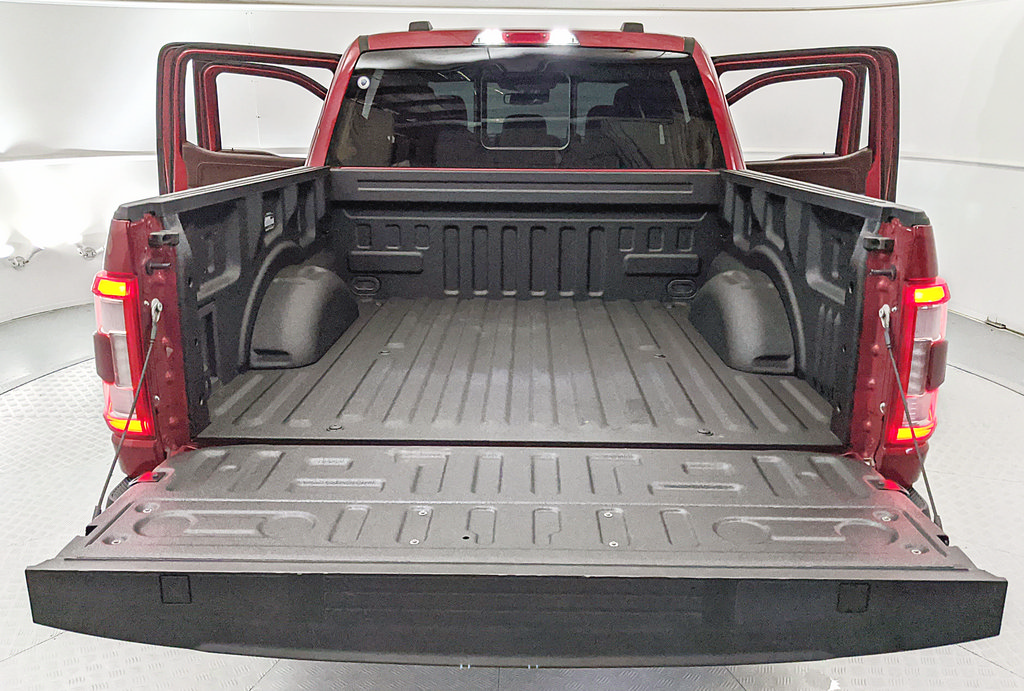 Certified 2023 Ford F150 Lariat w/ Equipment Group 502A High AWD/4WD image 18