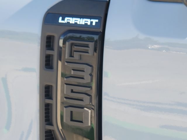 Certified 2025 Ford F350 Lariat w/ Black Appearance Package AWD/4WD image 14