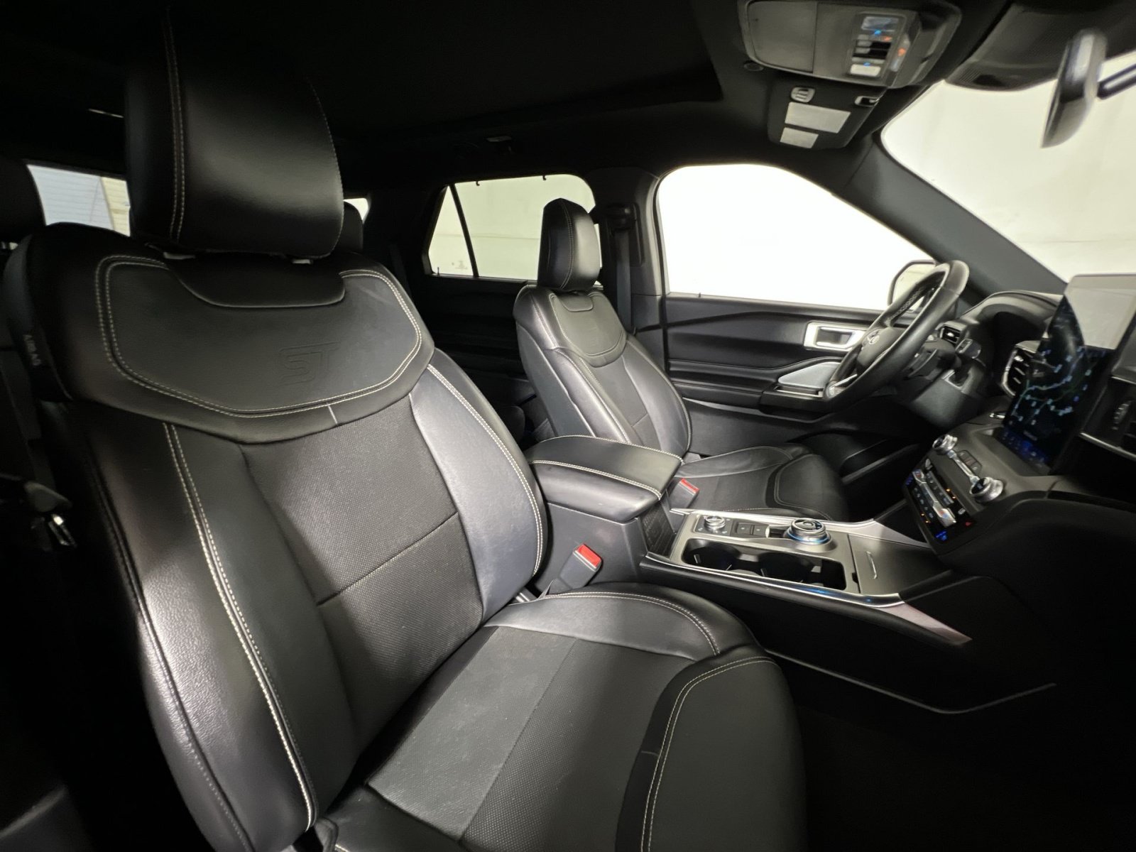 Certified 2020 Ford Explorer ST w/ ST Street Pack AWD/4WD image 28
