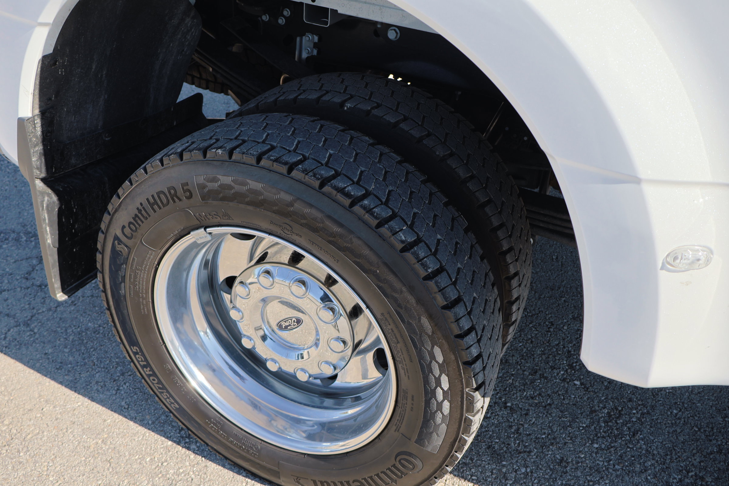 Certified 2025 Ford F450 Platinum image 12