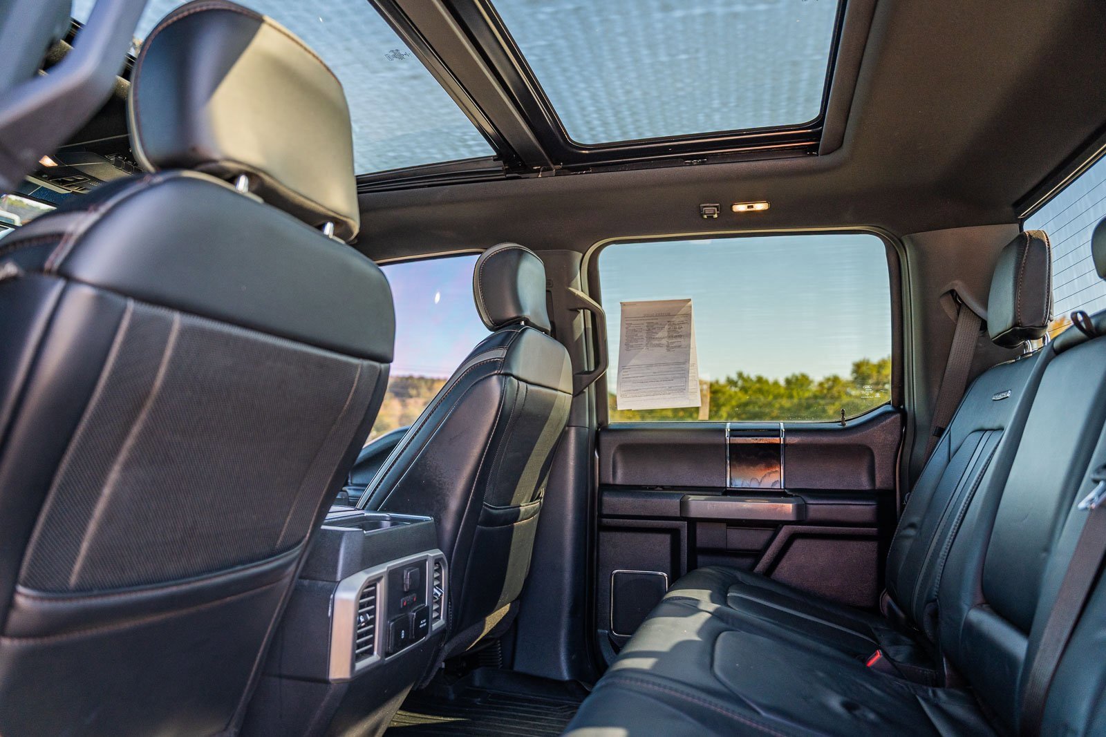 Certified 2019 Ford F450 Platinum w/ Platinum Ultimate Package image 20