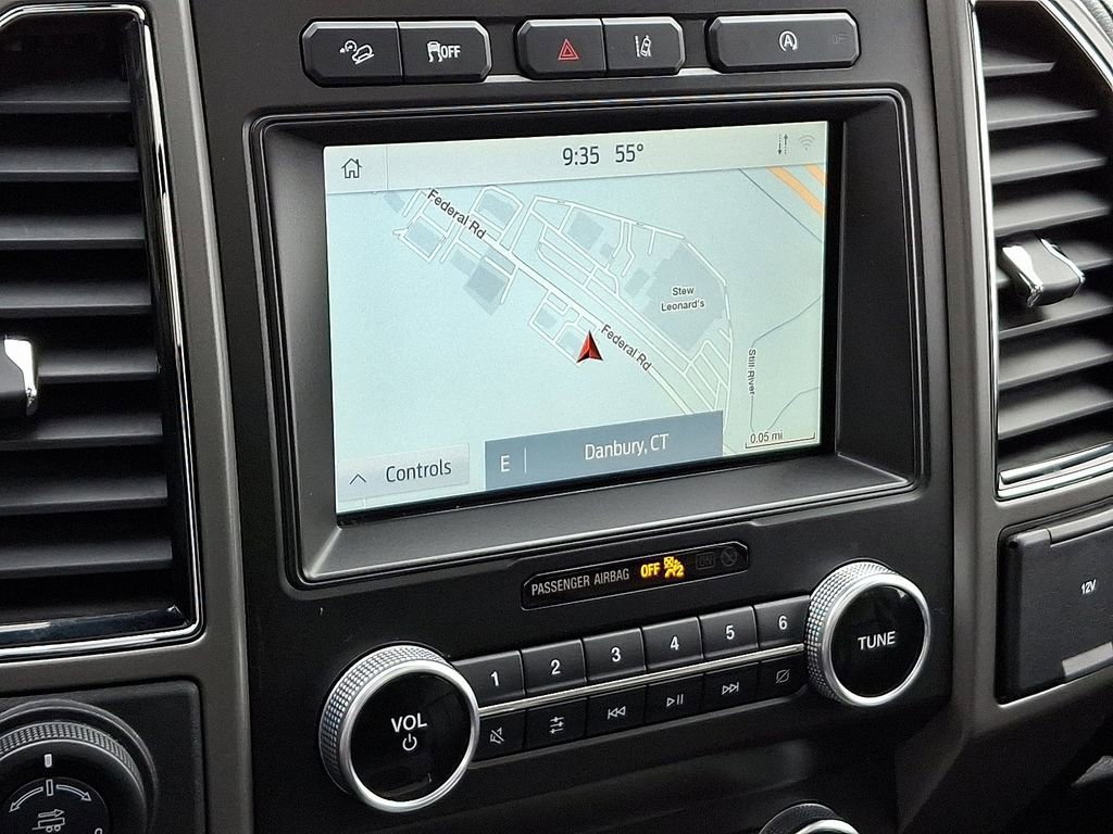 Certified 2021 Ford Expedition XLT image 19