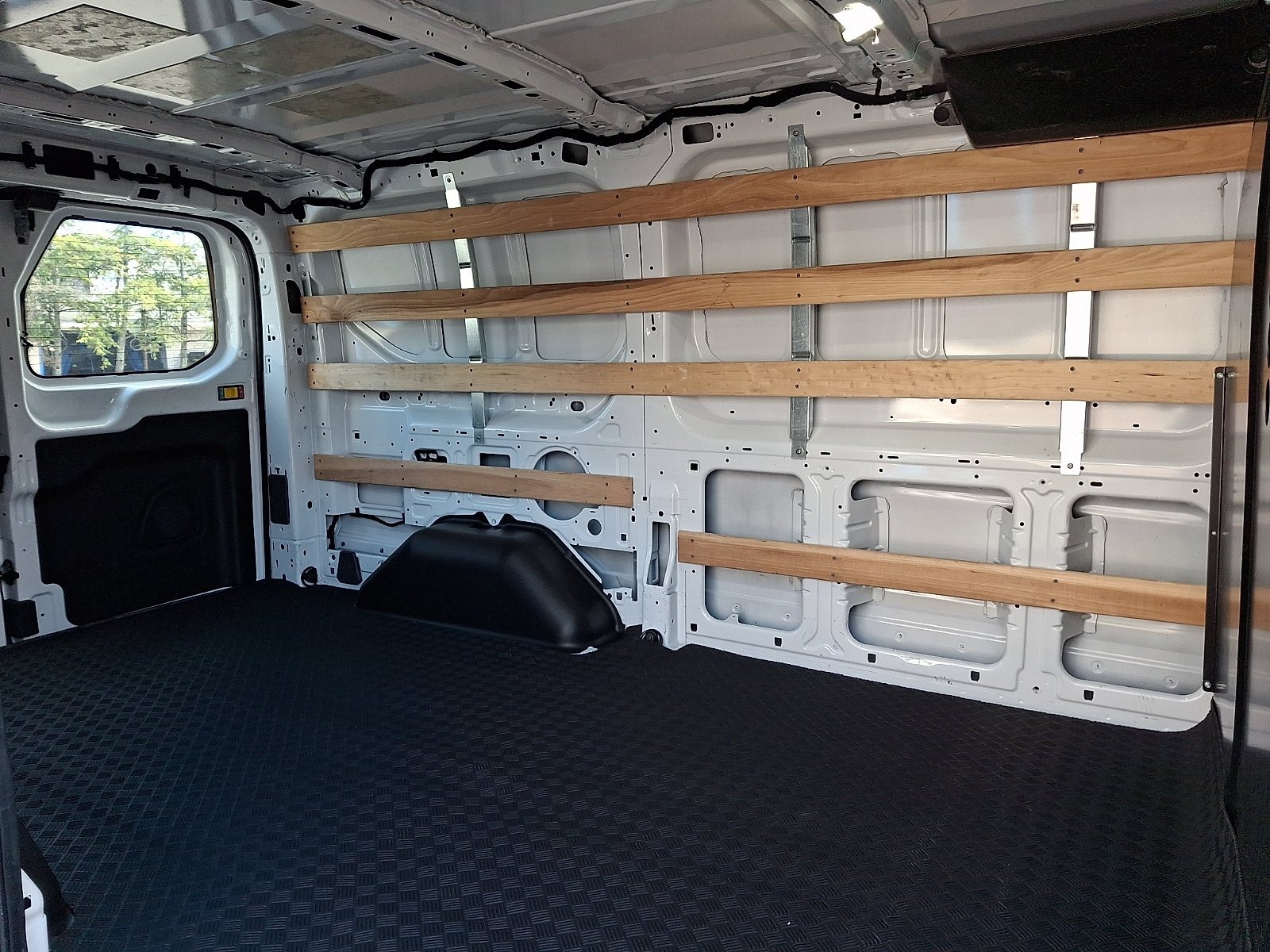 Certified 2025 Ford Transit 250 Low Roof w/ Exterior Upgrade Package RWD image 11
