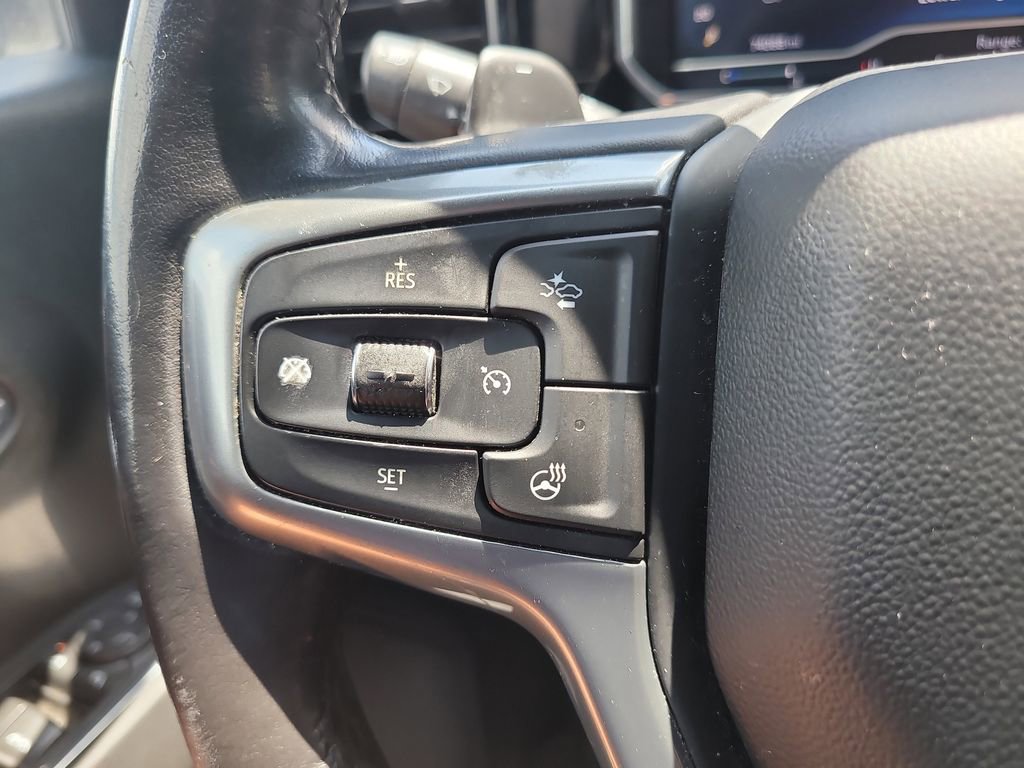Used 2023 Chevrolet Silverado 1500 LTZ AWD/4WD image 28
