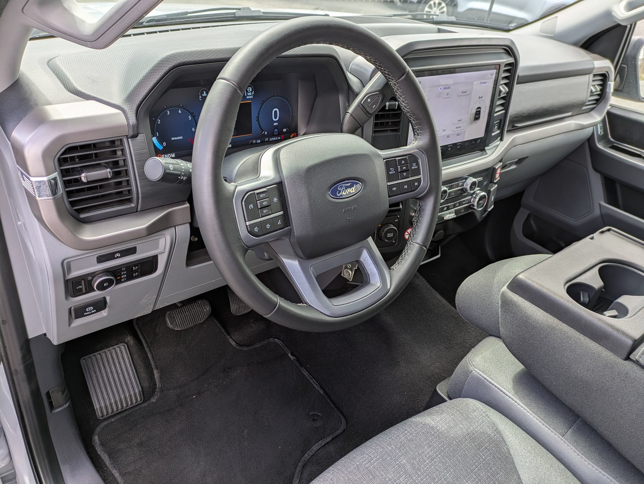 Certified 2025 Ford F150 XLT w/ Equipment Group 301A Standard AWD/4WD image 8