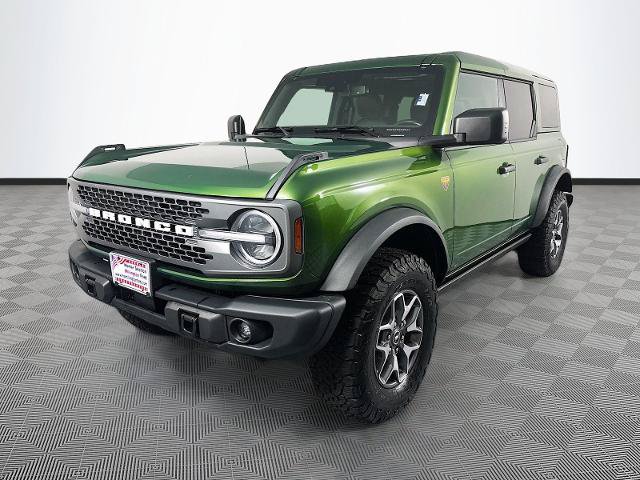 Certified 2025 Ford Bronco Badlands AWD/4WD image 3