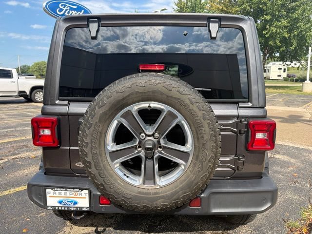 Used 2020 Jeep Wrangler Unlimited Sahara AWD/4WD image 6