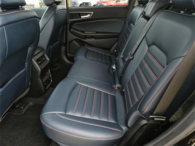 Certified 2024 Ford Edge SEL w/ Sport Appearance Package image 29