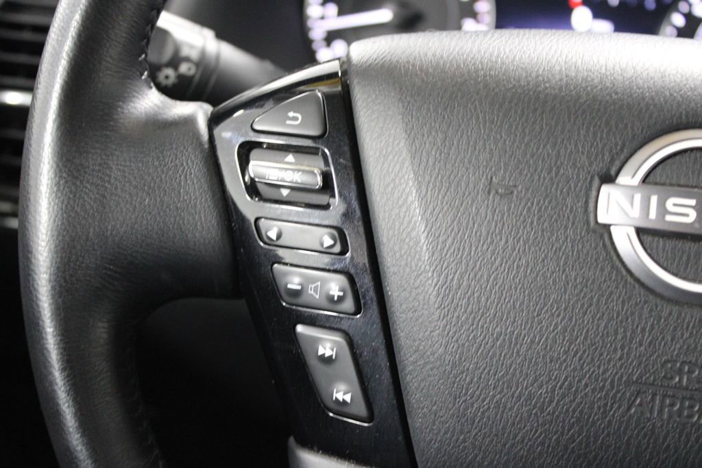 Used 2024 Nissan Armada SL image 41