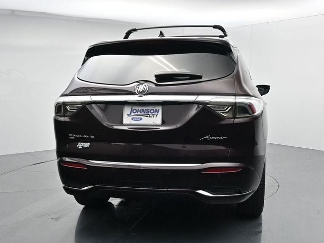 Used 2022 Buick Enclave Avenir w/ Avenir Technology Package AWD/4WD image 7