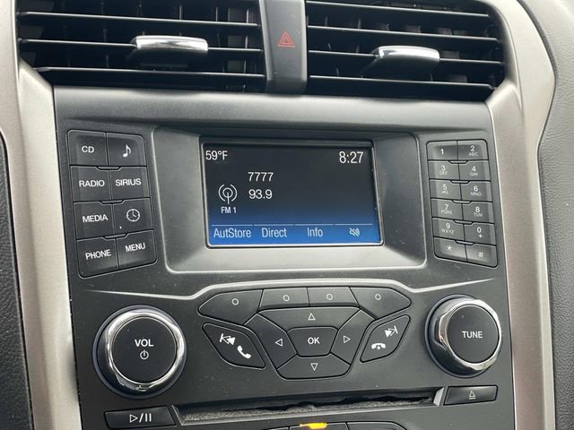 Certified 2018 Ford Fusion SE FWD image 11