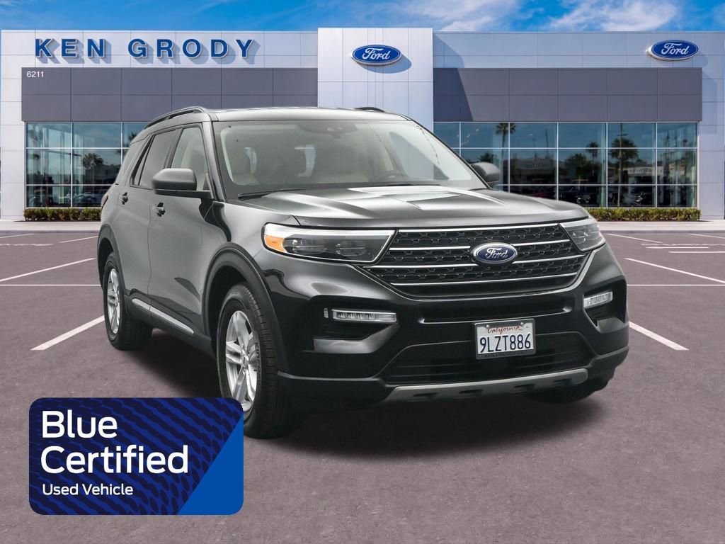 Certified 2024 Ford Explorer XLT w/ Equipment Group 202A RWD image 1