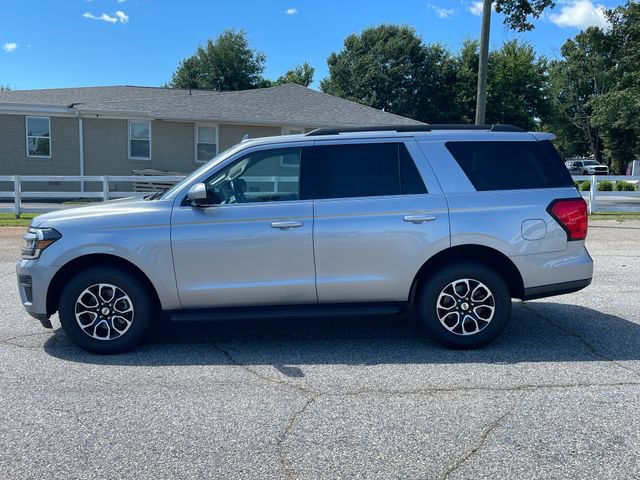Certified 2024 Ford Expedition XLT RWD image 8