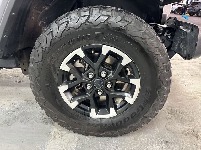 Used 2024 Jeep Wrangler Rubicon image 2