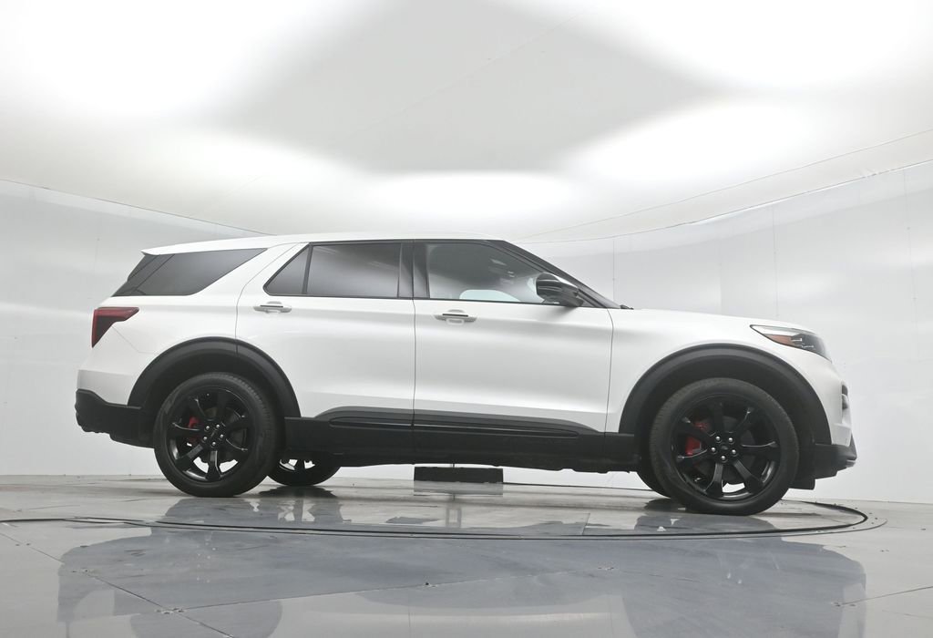 Certified 2022 Ford Explorer ST w/ Equipment Group 401A image 55